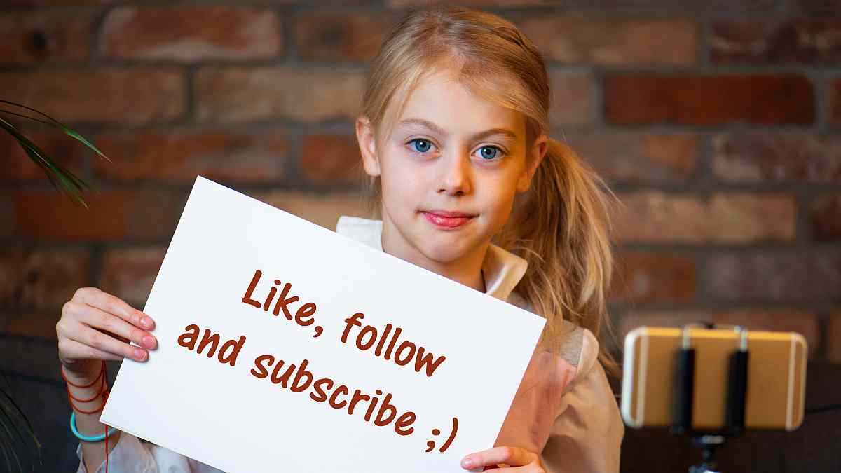 Follow on LinkedIn > Neues Feature für Premium Mitglieder